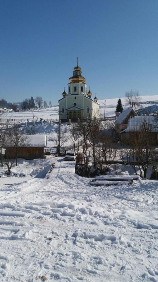 Gruen Hof Militray-Sadyba Hotel Huklyvyy Exterior photo